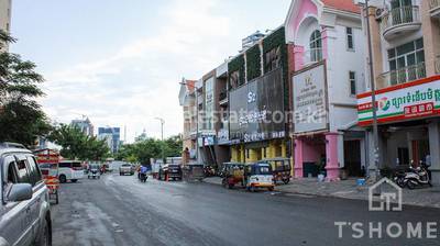   , Tonle Bassac, Chamkarmon, Phnom Penh