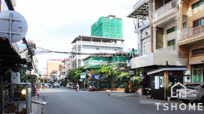  , ទឹកល្អក់៣, ទួលគោក, ភ្នំពេញ