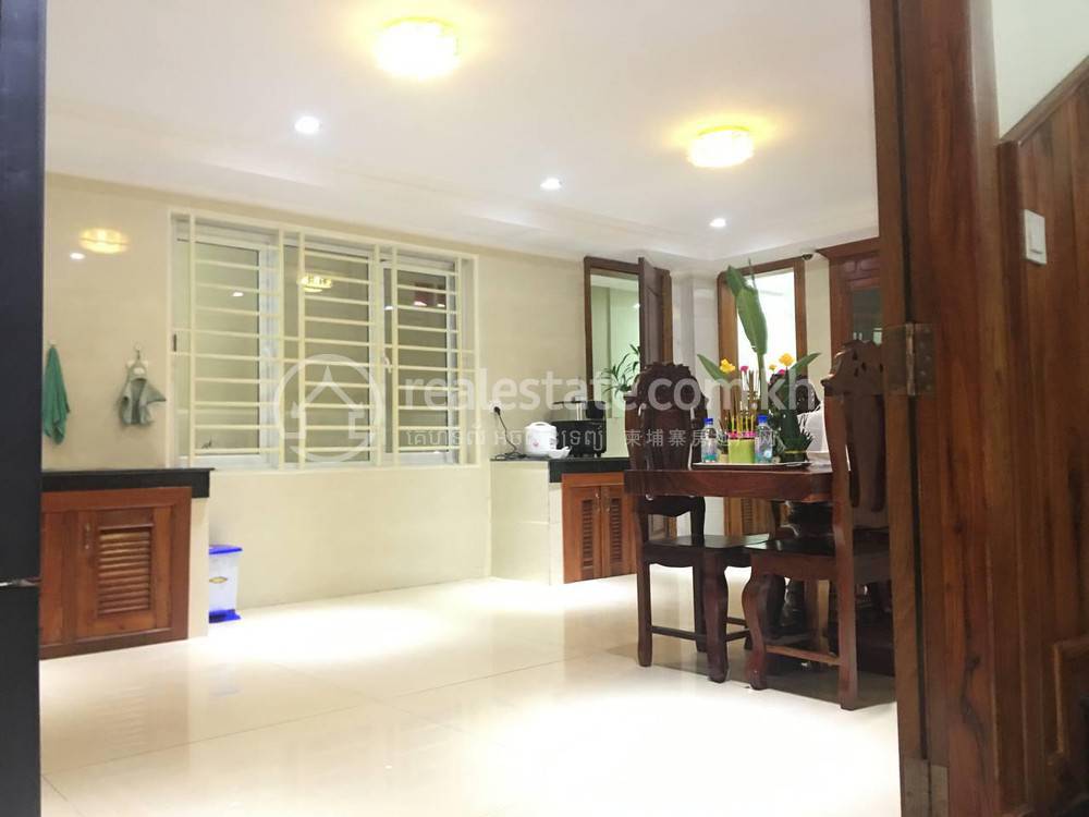 Ou Baek K'am អាគារ សំរាប់ជួល នៅ Ou Baek K'am