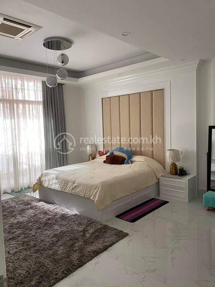 Villa For Rent in Sen Sok $4,500