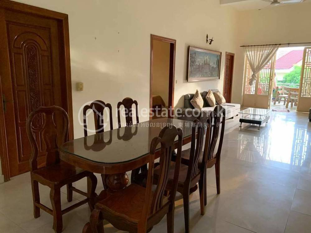 Villa For Rent with 2 Parking Space