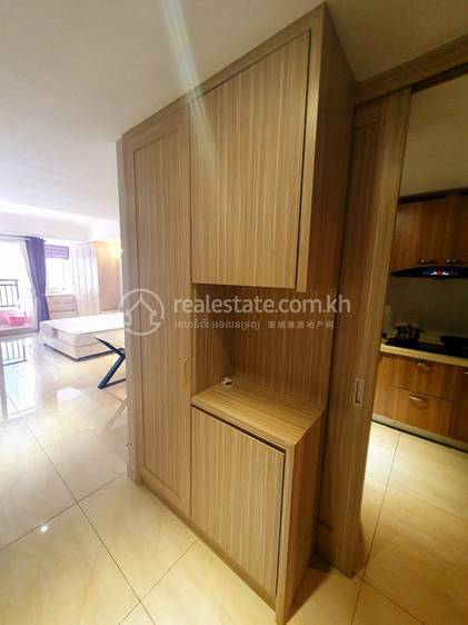 Apartment For Rent in Tonle Bassac, Chamkarmon, Phnom Penh