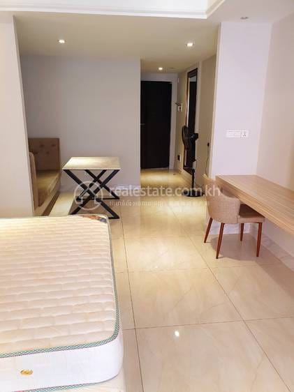 Tonle Bassac Apartment For Rent in Tonle Bassac