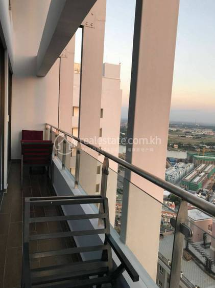 Chamkarmon Apartment For Rent in Chamkarmon