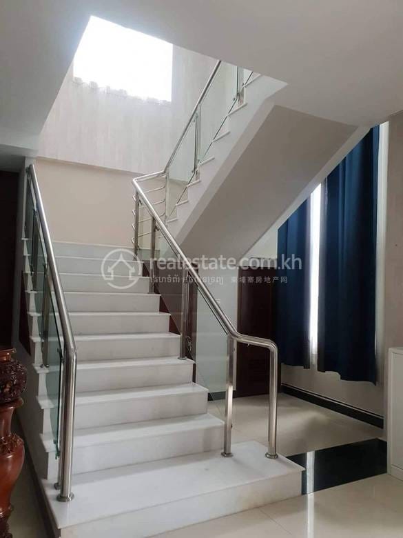 Furnished Villa For Rent