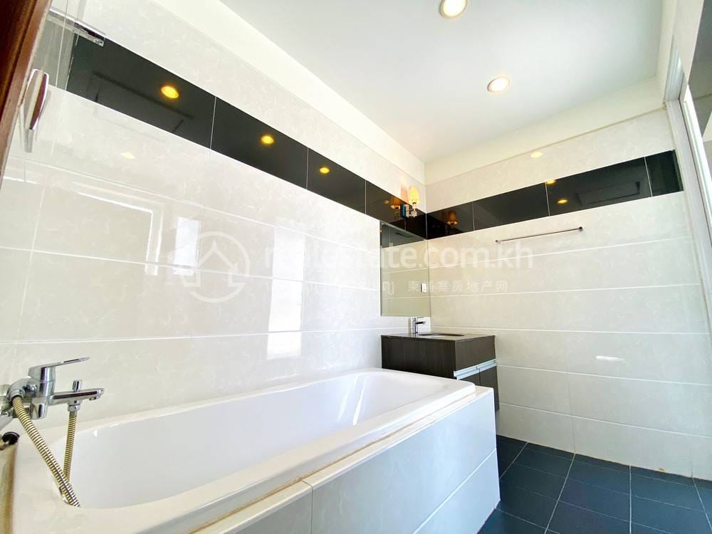Appartement À louer à Chamkarmon $1,150