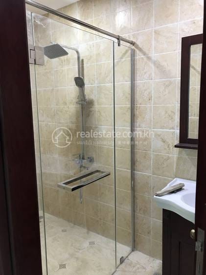 Apartment For Rent in 7 Makara $1,200