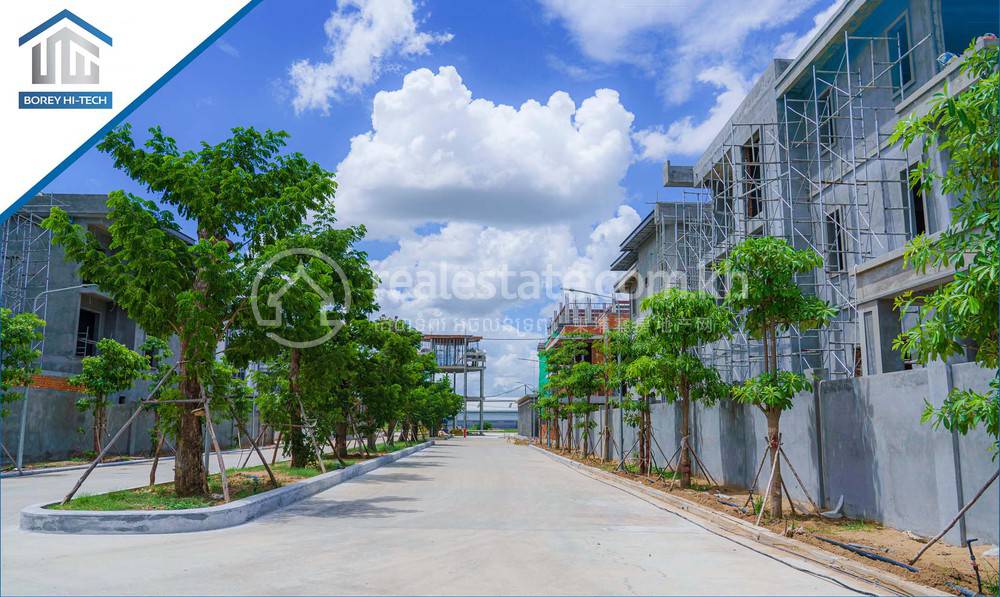 Borey Hi Tech The Premium | 5 Bedrooms Vila Na prodej for $2,489,999