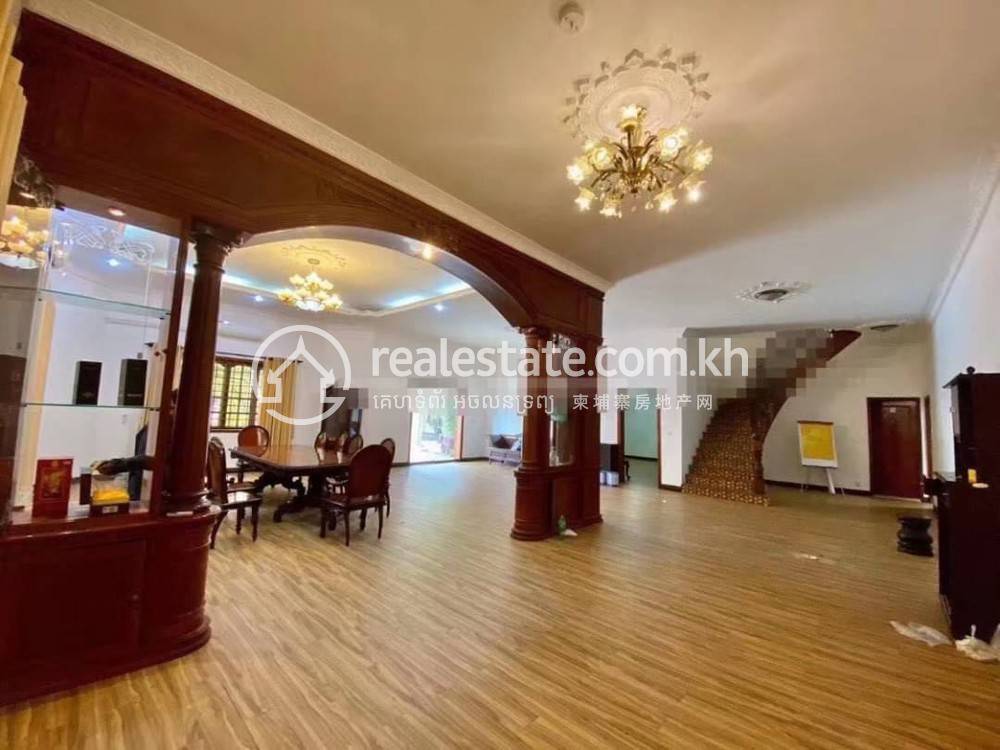 Vila K pronájmu in Boeung Kak 1, Toul Kork, Phnom Penh