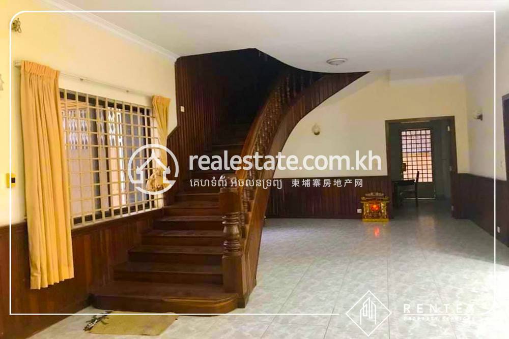Apartmán K pronájmu in Boeng Keng Kang $3,500
