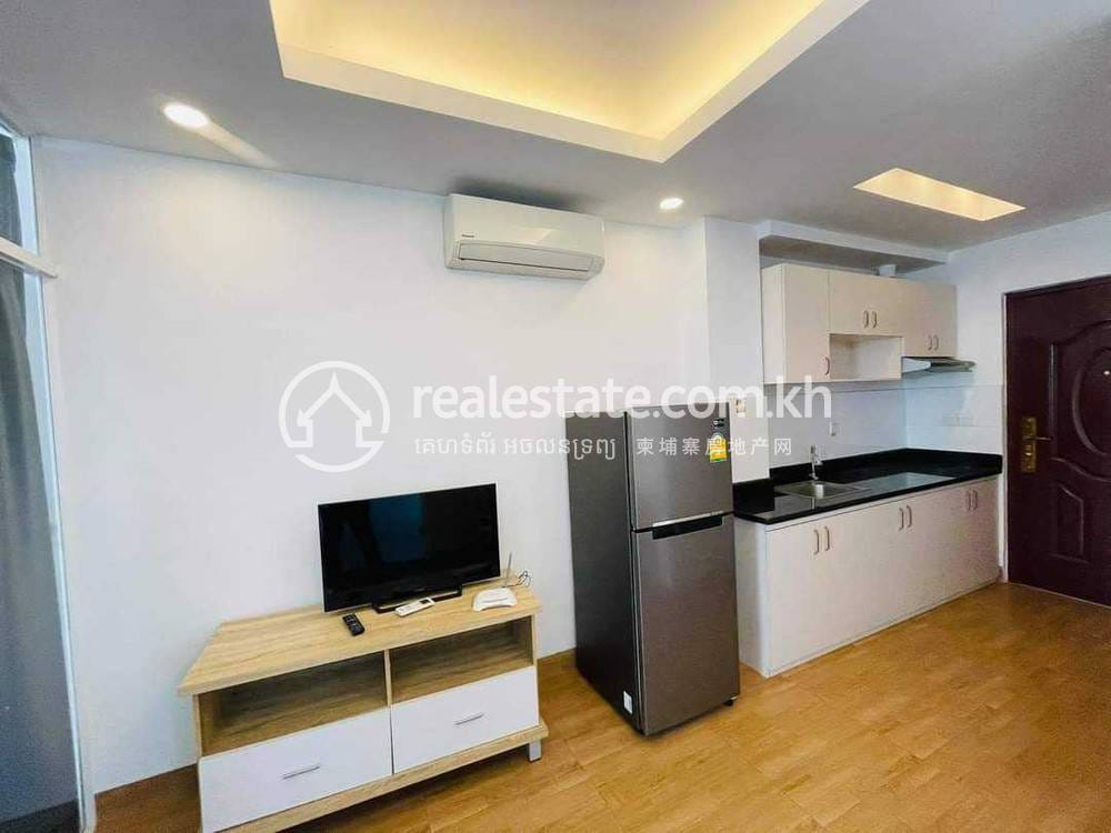 Condo K pronájmu in 7 Makara $450