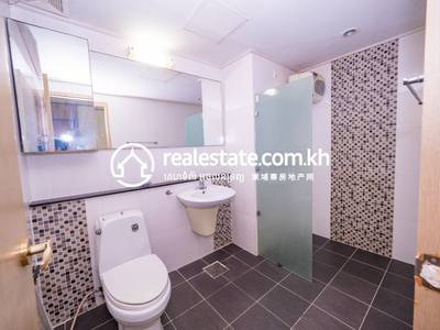 De Castle Diamond Condominium