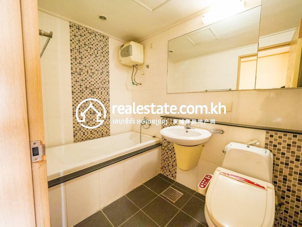 De Castle Diamond Condominium | Boeng Kak 2 ខុនដូ For Sale & Rent នៅ Boeng Kak 2