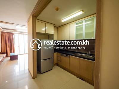 De Castle Diamond Condominium