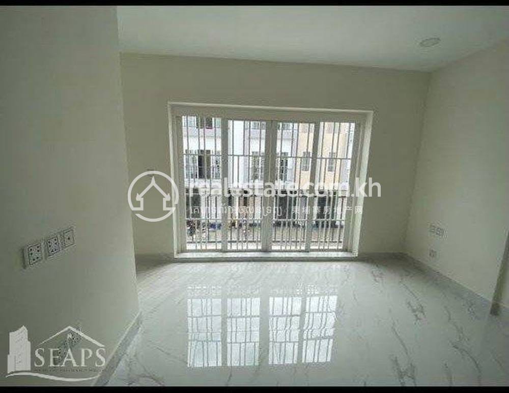 Chbar Ampovborey出售，价格$109,000