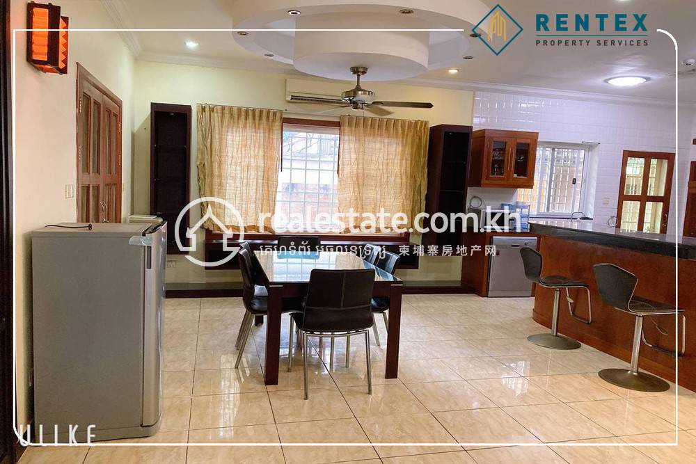 120 sqm Living Size Vila For Sale & Rent in Chamkarmon