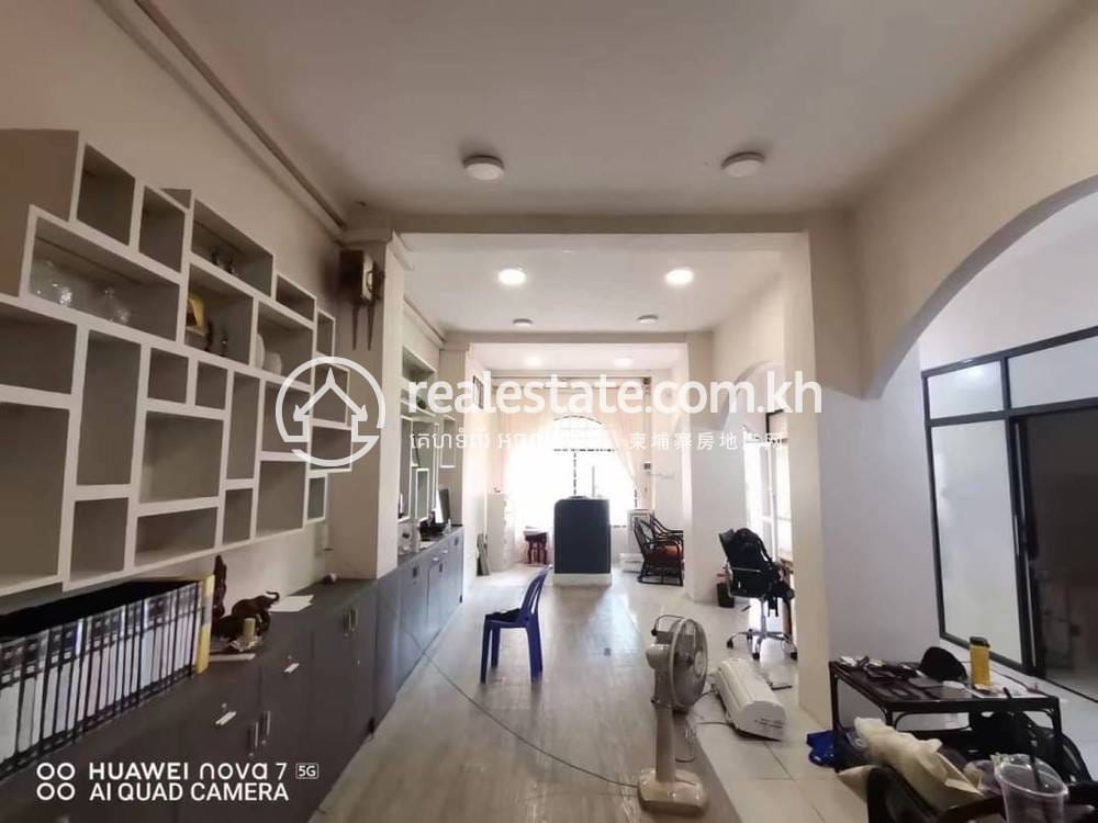 Villa À louer à Boeng Keng Kang $4,000