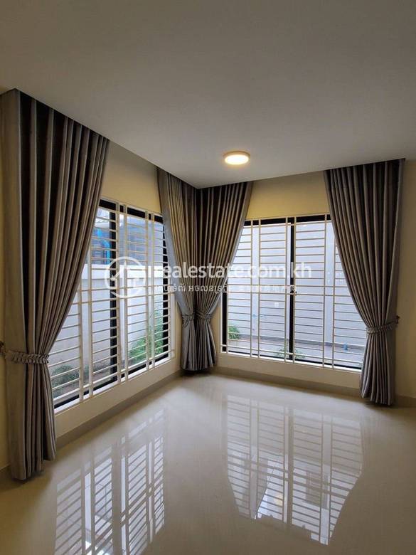 Meanchey别墅出售，价格$425,000