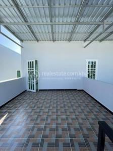 Borey Sunny | Project 17th | 49 sqm Living Size Řadový dům Na prodej in Dangkao