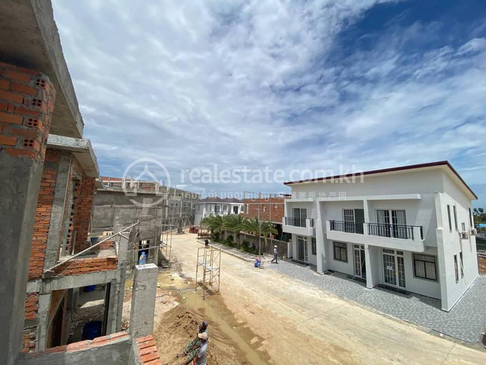 Villa Santepheap | 面议 联排住宅