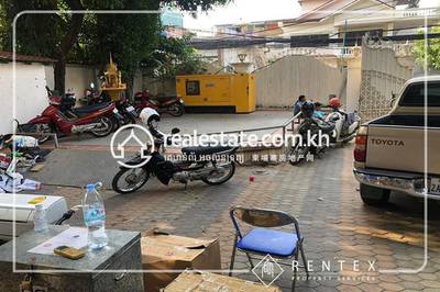     , Chakto Mukh, Daun Penh, พนมเปญ