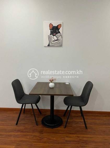 $600 Condo