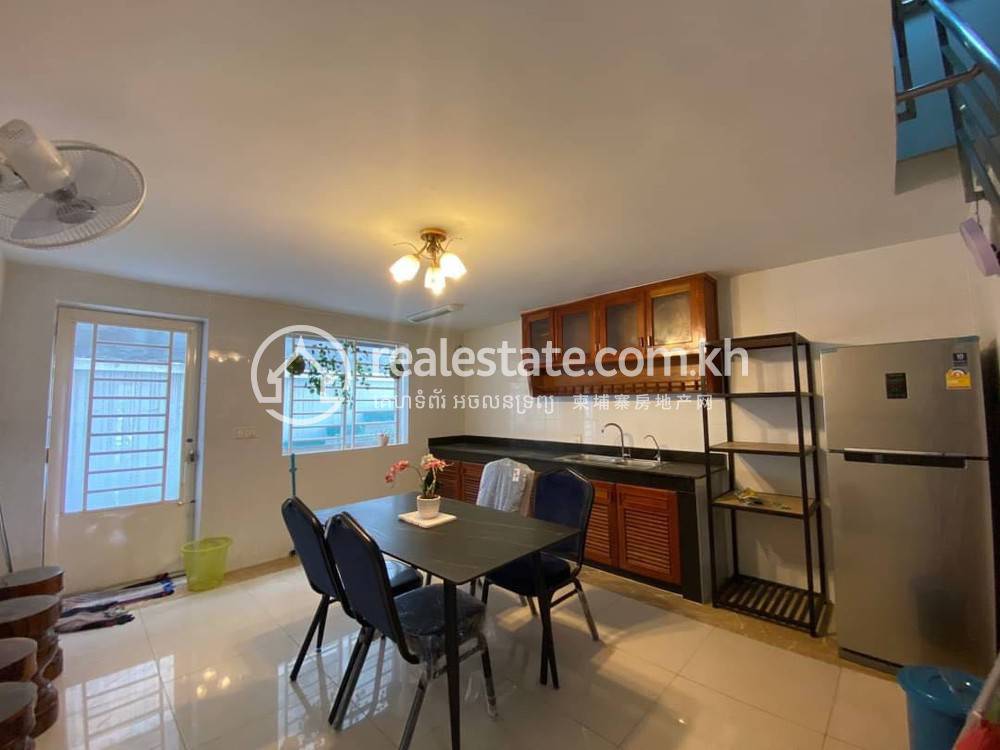 Flat House For Rent in Phnom Penh Thmey, Sen Sok, Phnom Penh