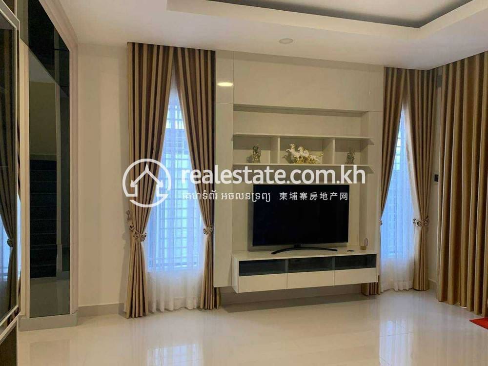4 Bedrooms Link House For Sale for $265,000