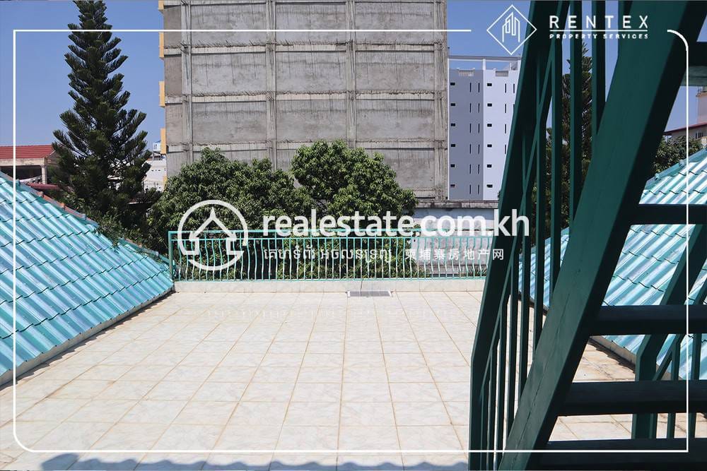Chamkarmon别墅出租，价格$1,400