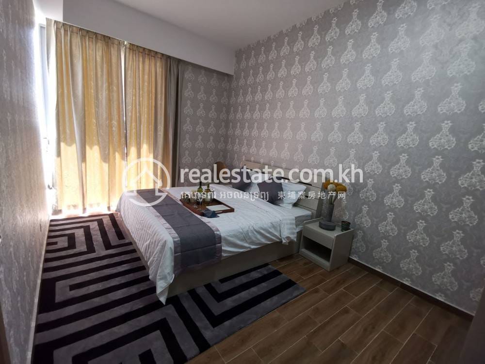 The Skyline | Condo Na prodej in 7 Makara $213,043