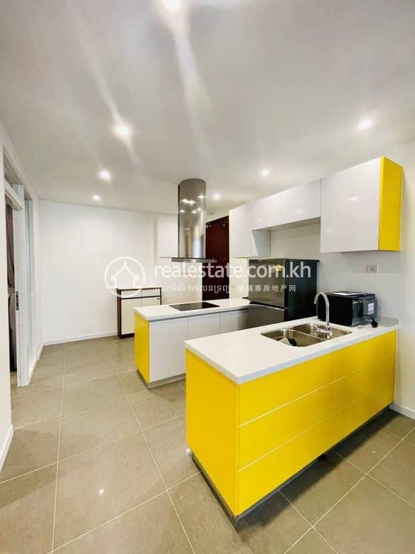 เซอร์วิสอพาร์ทเม้นท์ สำหรับเช่า ใน Boeng Keng Kang $1,200