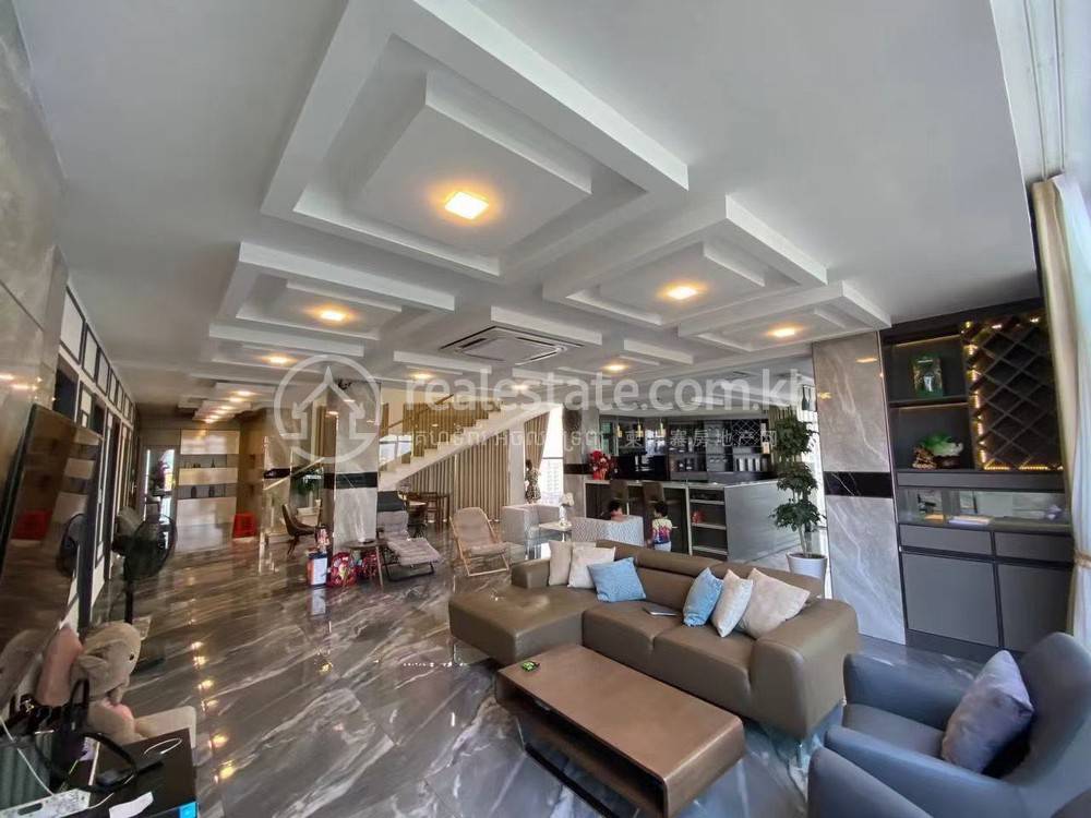 Boeng Keng Kang Serviced Apartment For Rent in BKK 1 Boeng Keng Kang $4,500