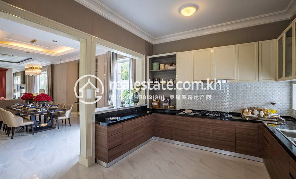 Vila Na prodej in Chbar Ampov $1,180,000
