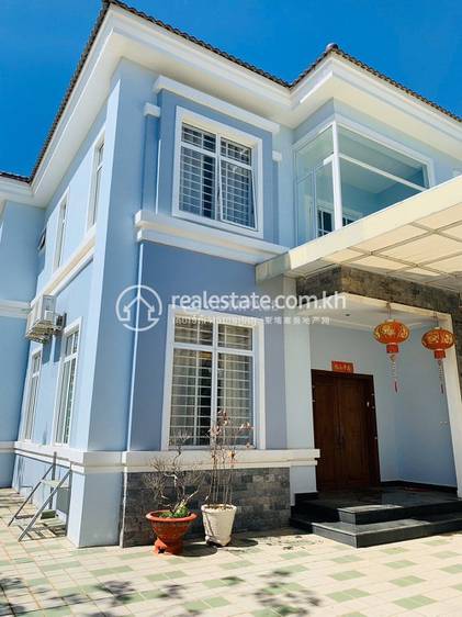 វីឡា សំរាប់ជួល នៅ, ច្រាំងចំរេះ១, ឫស្សីកែវ, ភ្នំពេញ
