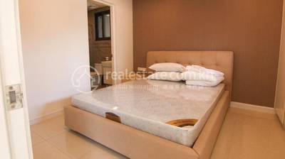 คอนโด สำหรับเช่า 2 ห้องนอน ราคา $1,100