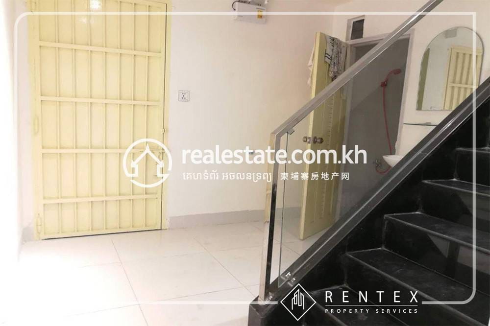 Daun Penh店屋出售，位于Phsar Kandal IDaun Penh，价格$420,000