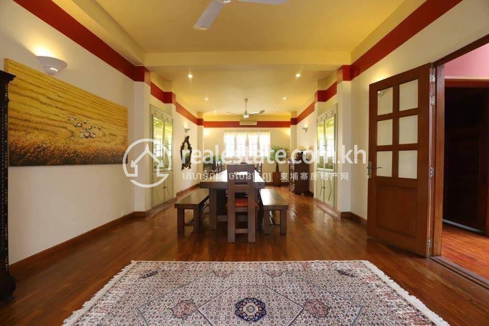 Hotel For Rent with 2 Parking Space