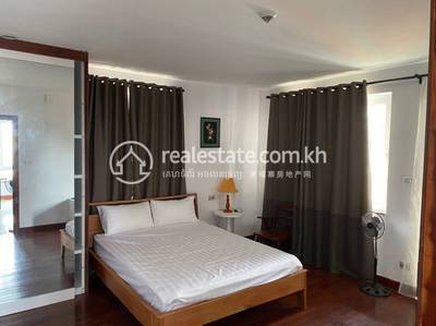   , បឹងព្រលិត, ៧ មករា, ភ្នំពេញ