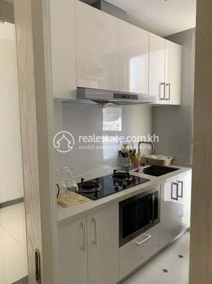 Condo K pronájmu in Tonle Bassac, Chamkarmon, Phnom Penh
