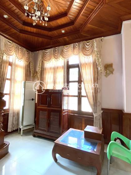 Boeung Kak 2 Villa For Rent in Boeung Kak 2