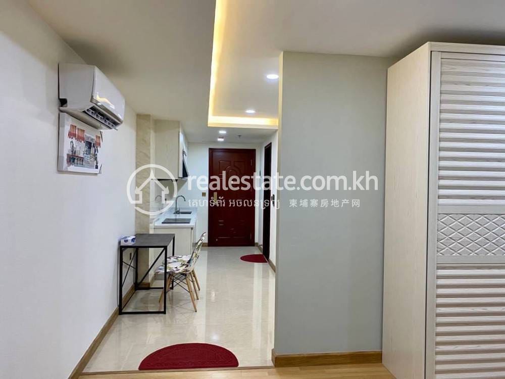 Apartmán se službami K pronájmu in 7 Makara $550