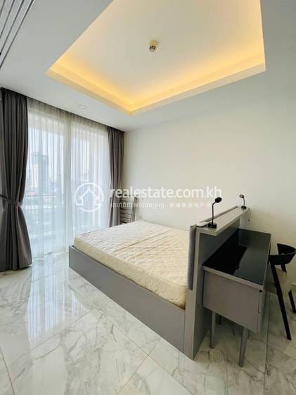 Apartmán se službami K pronájmu in Boeng Keng Kang $800