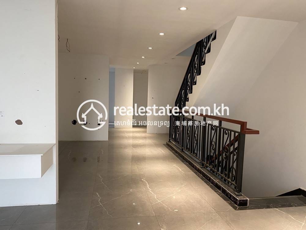 Villa For Rent in Toul Kork $2,500