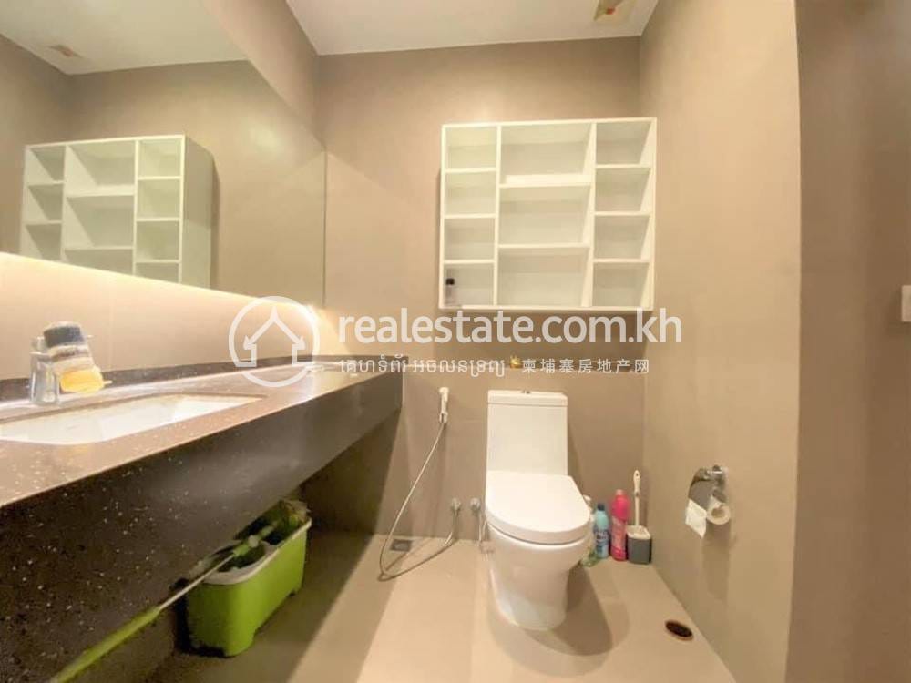 2 Bedrooms Serviced Apartment For Rent for $2,030