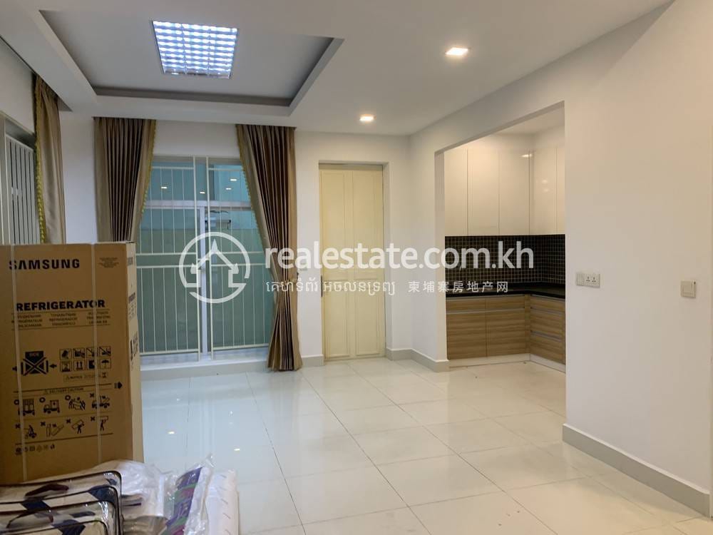 Vila K pronájmu in Russey Keo $3,800