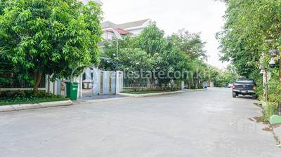   , Kouk Khleang, Sen Sok, プノンペン