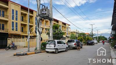   , Veal Sbov, Chbar Ampov, Phnom Penh