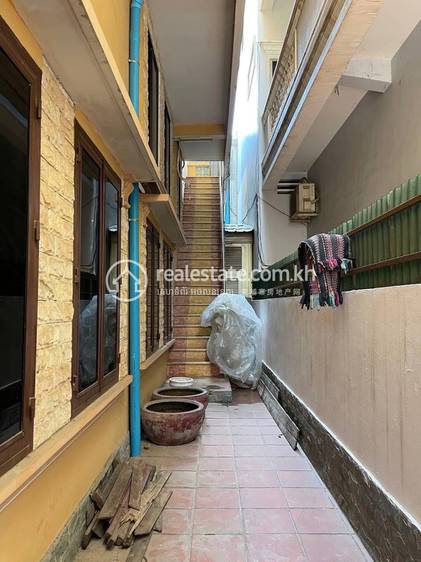 Chbar Ampov Shophouse K pronájmu in Chbar Ampov