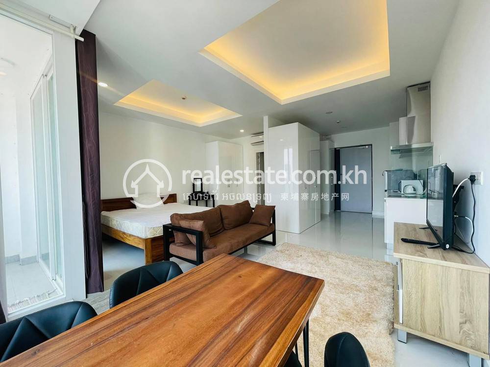 Apartmán se službami K pronájmu in Boeng Keng Kang $750