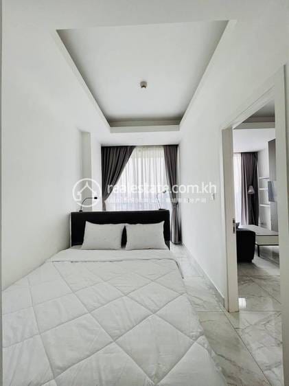 Apartmán se službami K pronájmu in Boeng Keng Kang $950
